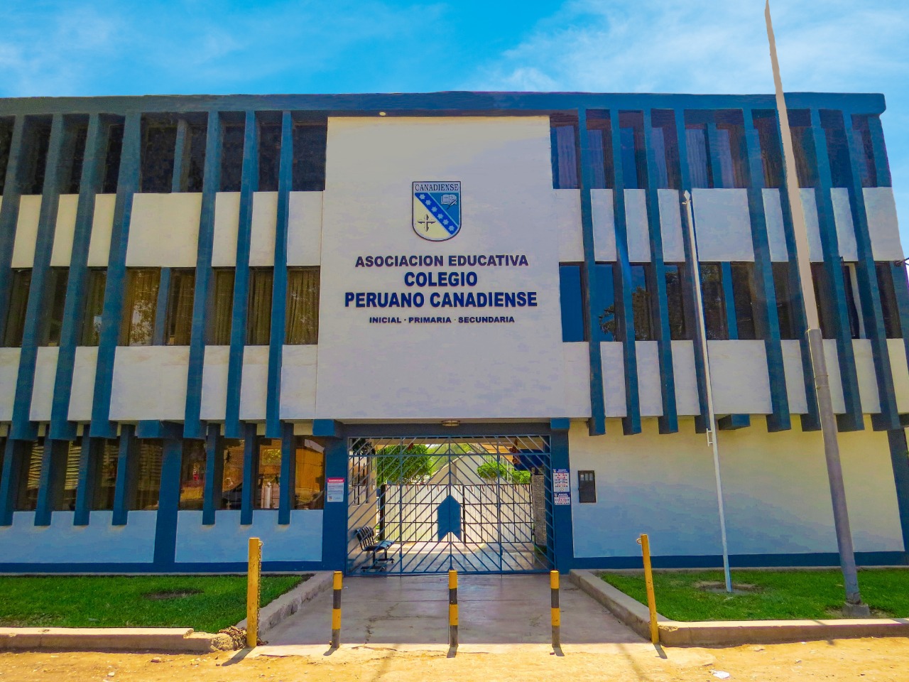 Colegio Peruano Canadiense en Ica